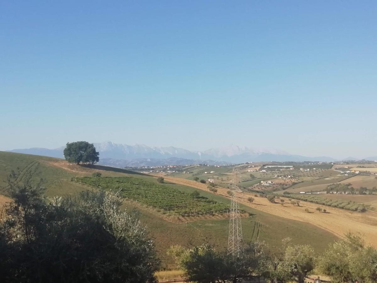 B&B Gli Amici Del Tubarello Розето-дельи-Абруцци Экстерьер фото