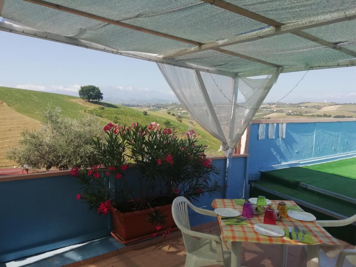 B&B Gli Amici Del Tubarello Розето-дельи-Абруцци Экстерьер фото